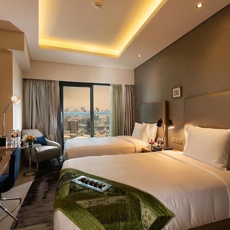 Апарт отель Damac Royale Damac Towers Дубай Экстерьер фото
